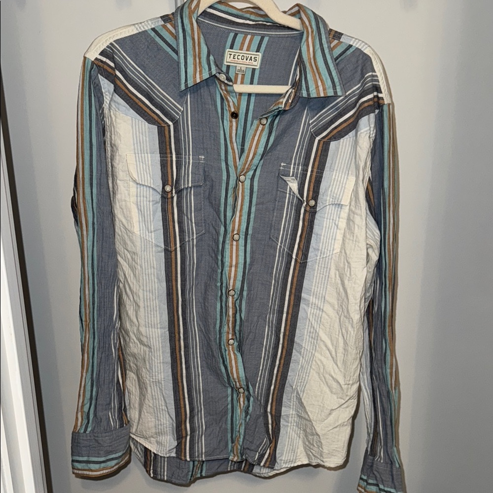 Tecovas Blue and White Casual Button Down Shirt